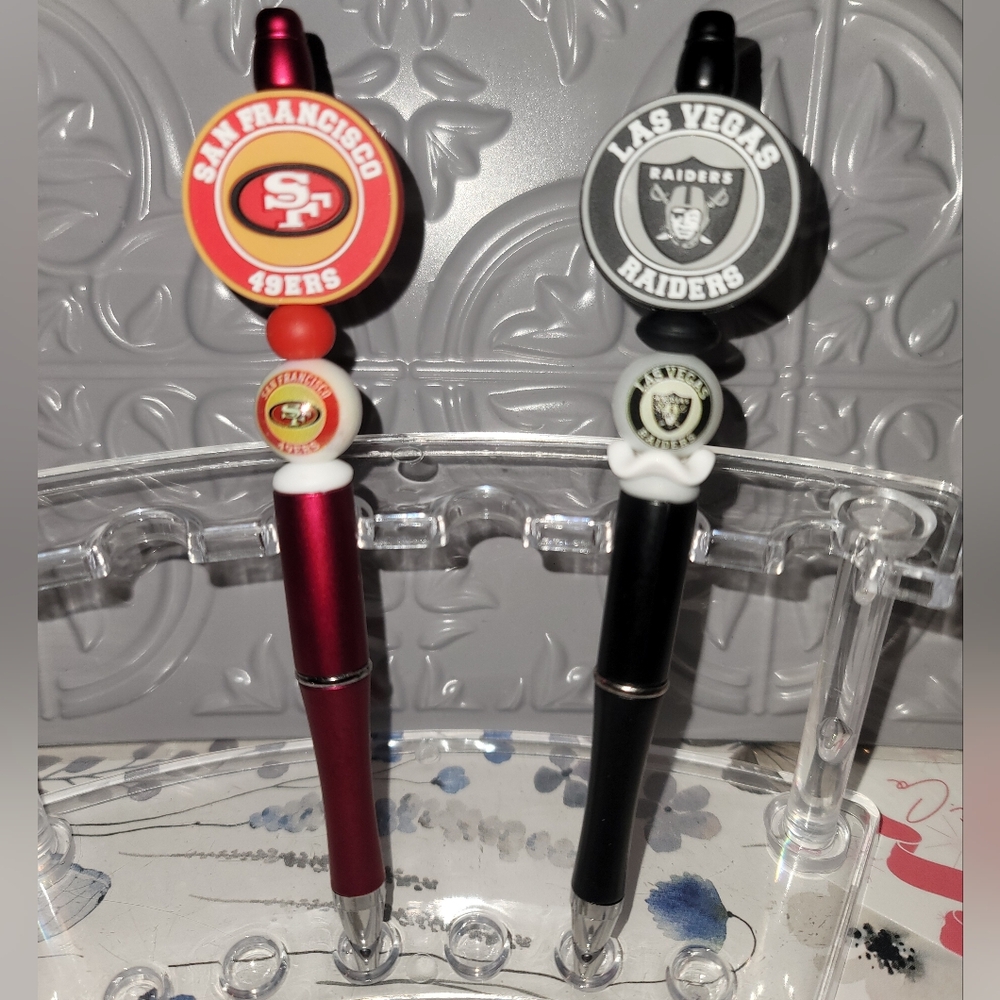 Custom Ordered Favorite Team Logo Pens - Picture 4 of 11